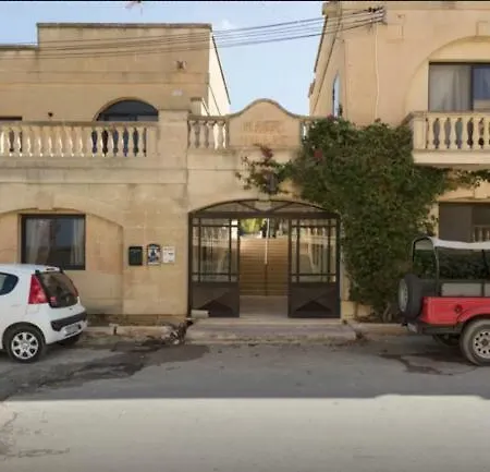 Satori Gozo Centre - Bufo Apartman