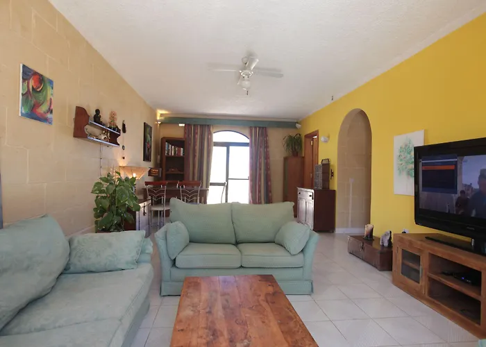 Satori Gozo Centre - Bufo 沙拉